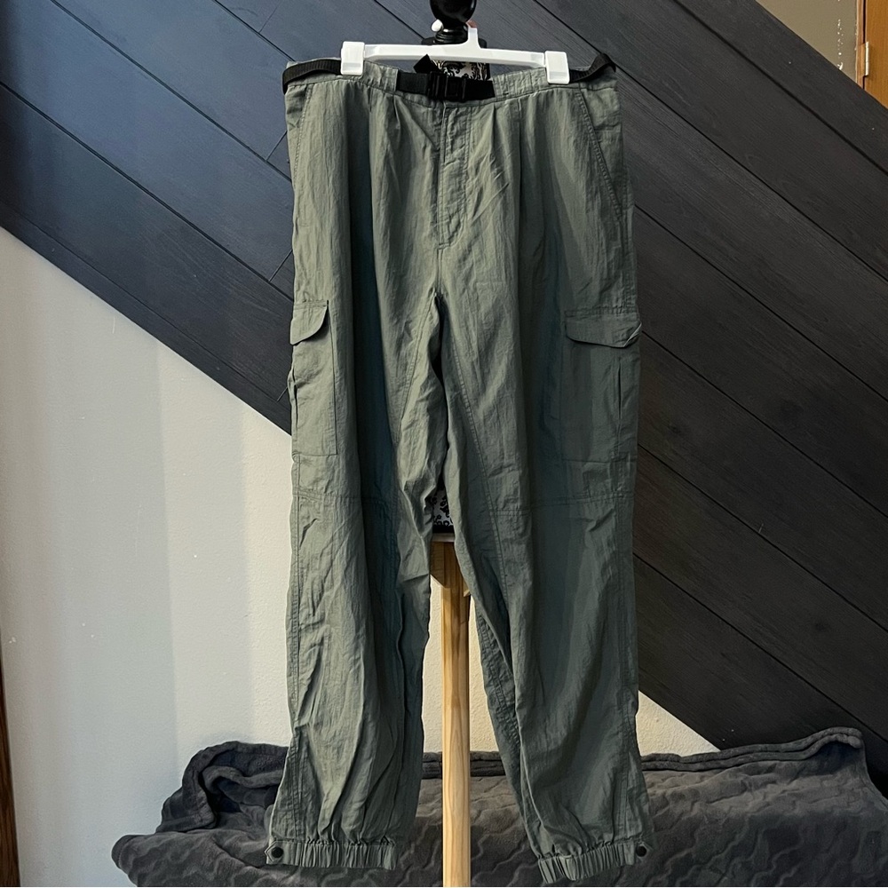 💥Moose Creek‎ Nylon Adventure Cargo Pants💥